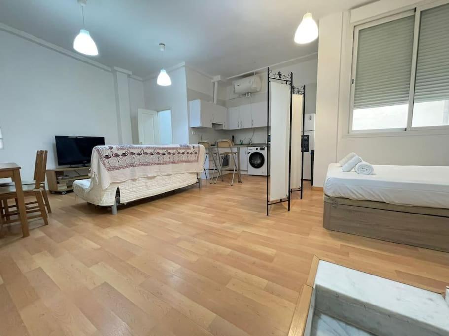 Nice Flat In Atarazanas - Souv Málaga Exterior foto